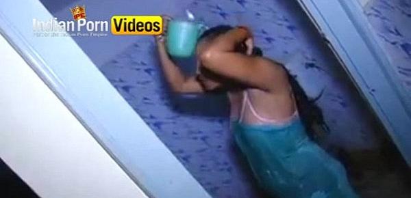  Bollywood Masala bath scene - Indian Porn Videos